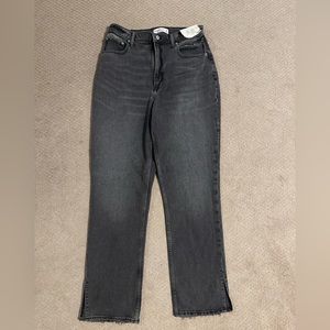 Abercrombie Women’s The 90s Straight Ultra High Rise- Size 30 R. BRAND NEW W/TAG